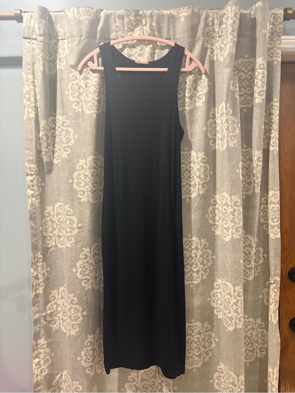 Olivia Rae Black Sleeveless Maxi Dress